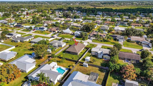 452 SE Asbury Lane, Port St Lucie, FL 34983