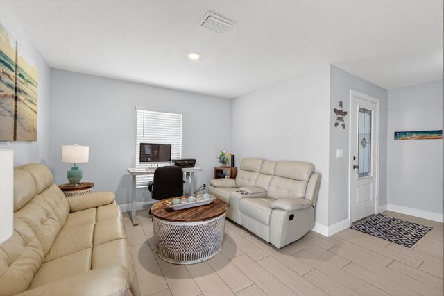 452 SE Asbury Lane, Port St Lucie, FL 34983