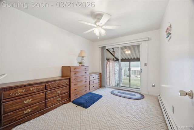 25204 Franklin Terrace 6, South Lyon, MI 48178