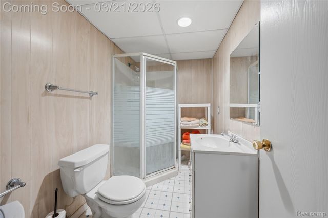 25204 Franklin Terrace 6, South Lyon, MI 48178