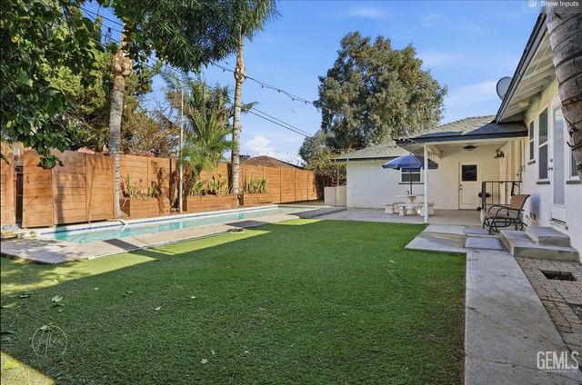 2730 Buena Vista Street, Bakersfield, CA 93304