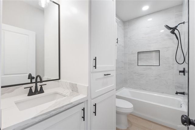 9716 Heights Drive, Harlingen, TX 78552