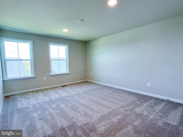 128 WAGTAIL LN, Winchester, VA 22603