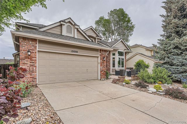 19098 E Ida Drive, Aurora, CO 80015