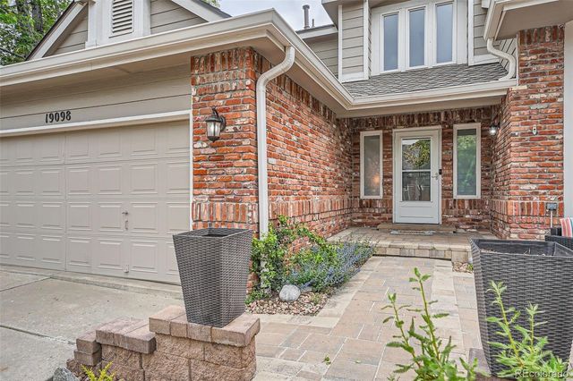 19098 E Ida Drive, Aurora, CO 80015