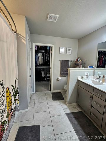 2629 W 114 Street, Jenks, OK 74037