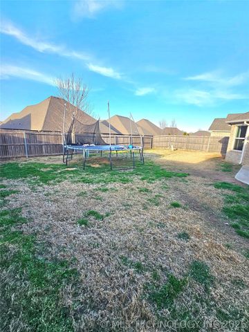 2629 W 114 Street, Jenks, OK 74037