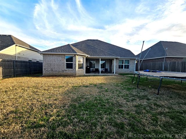 2629 W 114 Street, Jenks, OK 74037