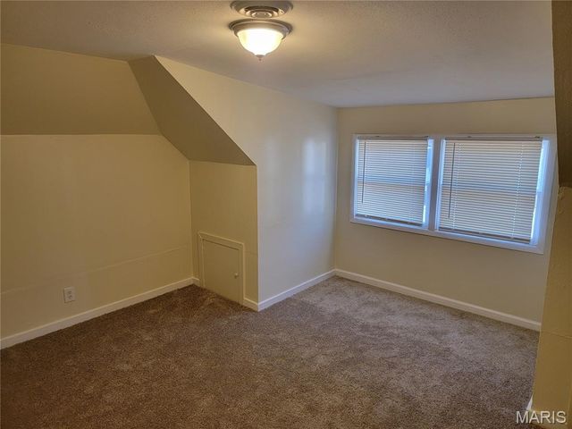 338 Saint Louis Avenue 2f, St Louis, MO 63135