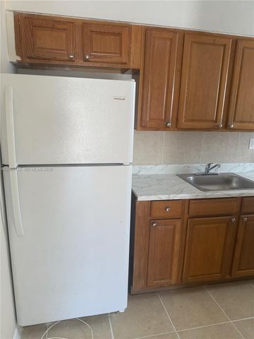 621 SW 15th Avenue 1, Miami, FL 33135