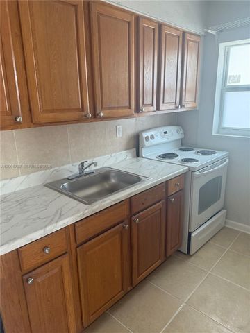 621 SW 15th Avenue 1, Miami, FL 33135