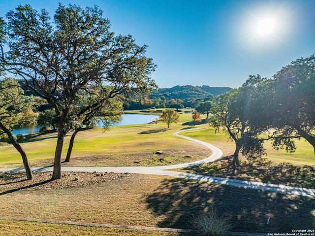 110 Antelope, Boerne, TX 78006