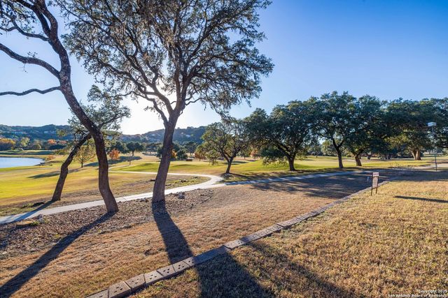 110 Antelope, Boerne, TX 78006