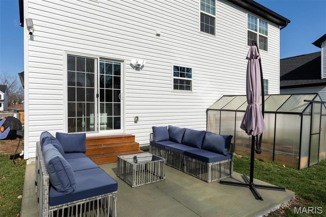 1928 Simba Circle, St Louis, MO 63125