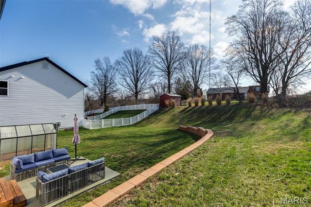 1928 Simba Circle, St Louis, MO 63125