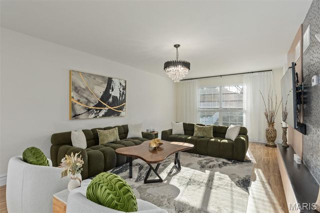 1928 Simba Circle, St Louis, MO 63125