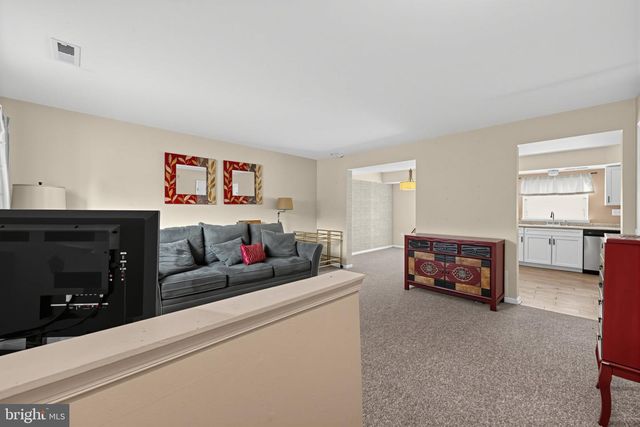 4670 GROSBEAK PL, Waldorf, MD 20603
