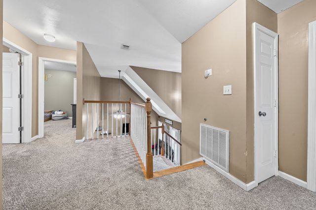 3920 Gaine Dr, Clarksville, TN 37040