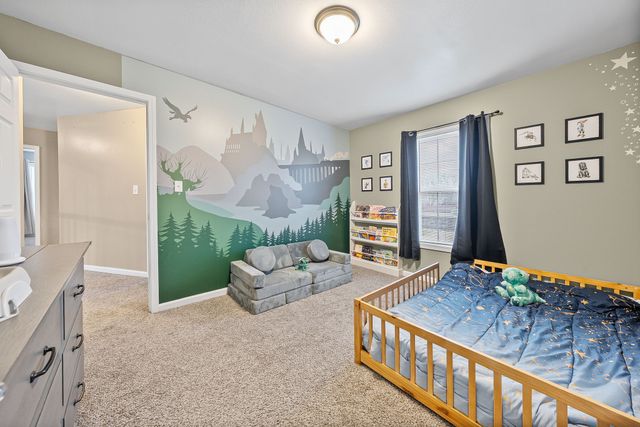 3920 Gaine Dr, Clarksville, TN 37040