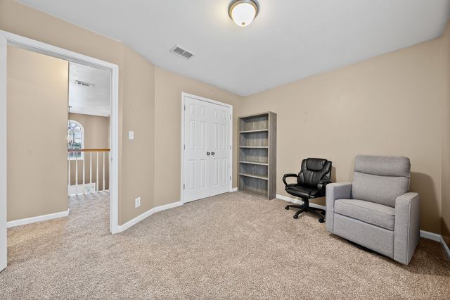 3920 Gaine Dr, Clarksville, TN 37040