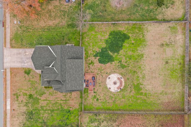 3920 Gaine Dr, Clarksville, TN 37040