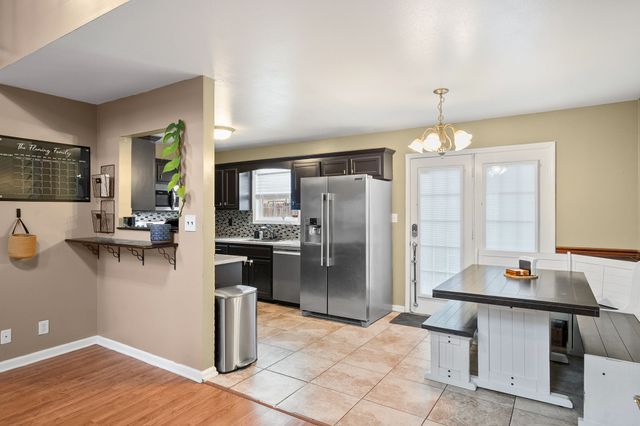 3920 Gaine Dr, Clarksville, TN 37040