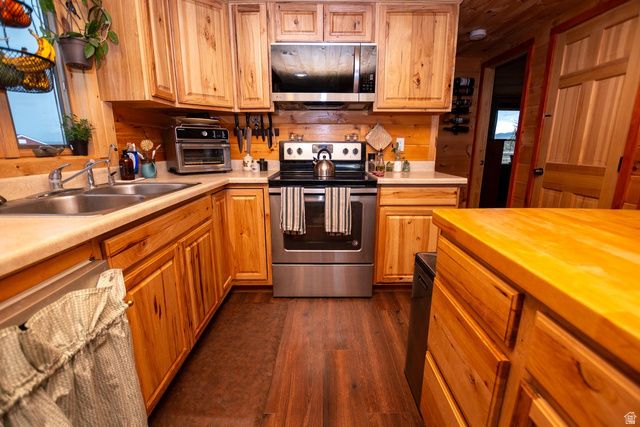 80 W 1050 S, Adamsville, UT 84731