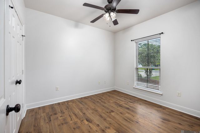 17761 H S Brignac Dr, French Settlement, LA 70733