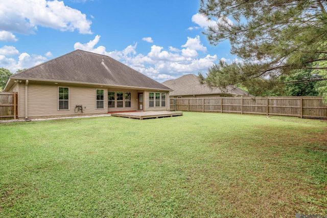 17761 H S Brignac Dr, French Settlement, LA 70733