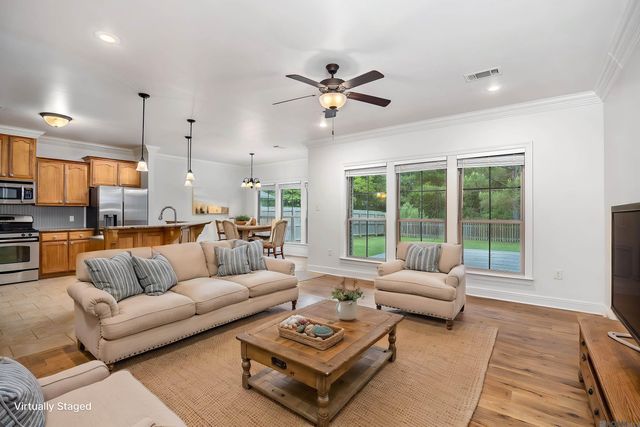17761 H S Brignac Dr, French Settlement, LA 70733