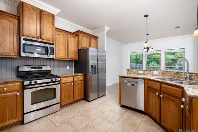 17761 H S Brignac Dr, French Settlement, LA 70733