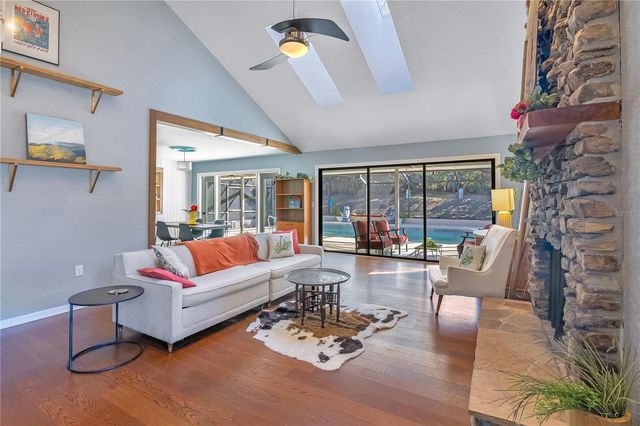 2108 DOGWOOD CIRCLE, Mount Dora, FL 32757