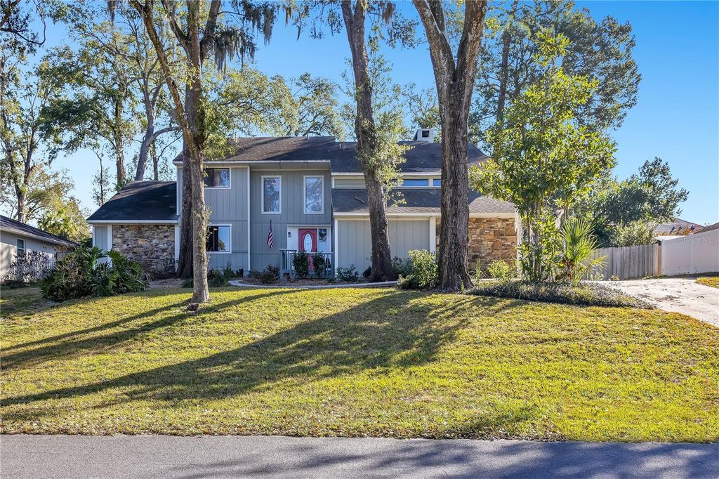 2108 DOGWOOD CIRCLE, Mount Dora, FL 32757