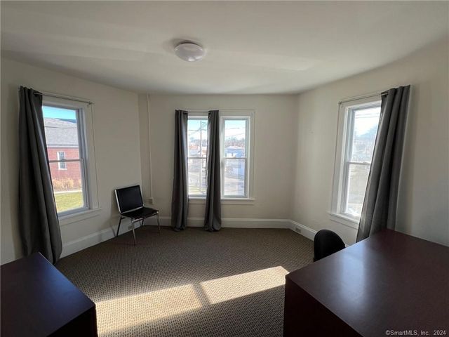 75 West Street, Danbury, CT 06810
