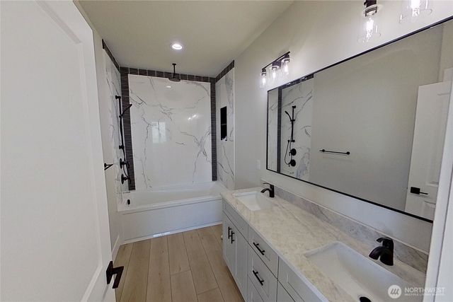 233 Saunders Avenue, Rock Island, WA 98850