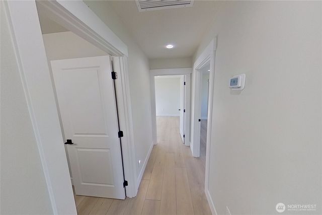 233 Saunders Avenue, Rock Island, WA 98850