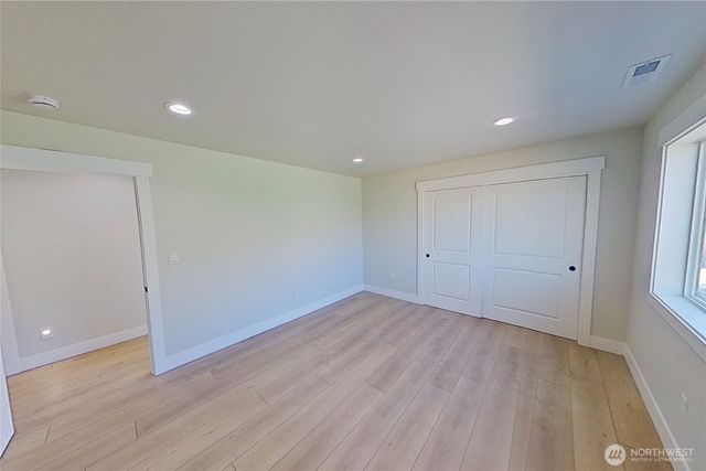 233 Saunders Avenue, Rock Island, WA 98850