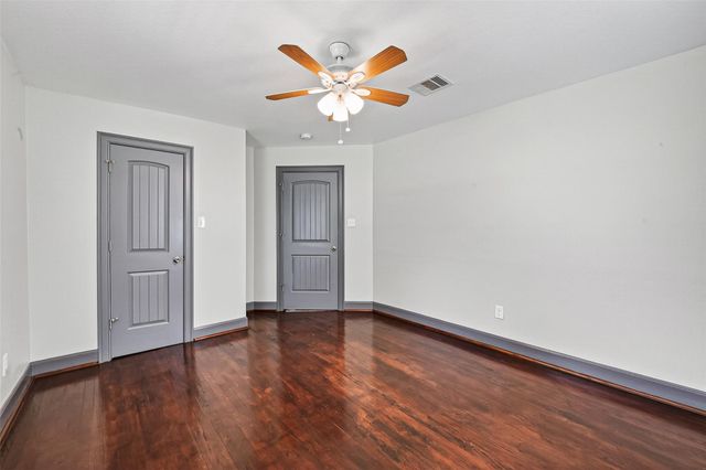 7623 Mchenry Street, Houston, TX 77087
