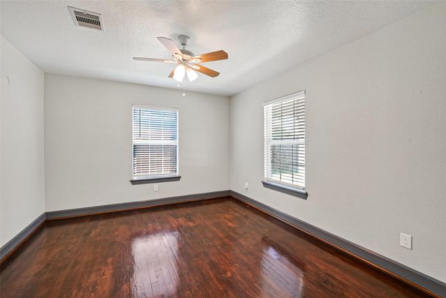 7623 Mchenry Street, Houston, TX 77087