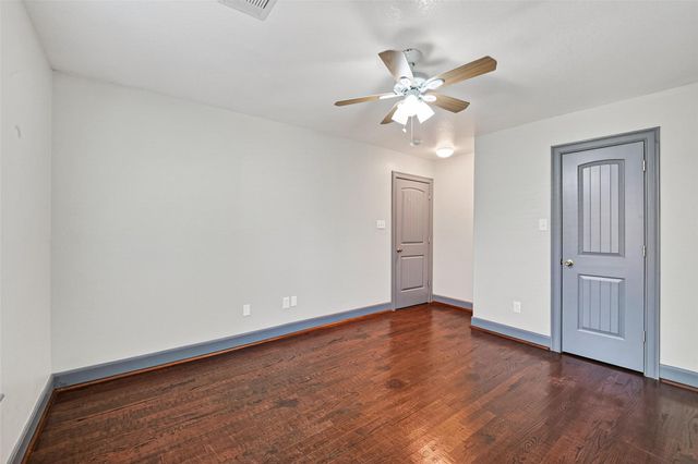 7623 Mchenry Street, Houston, TX 77087