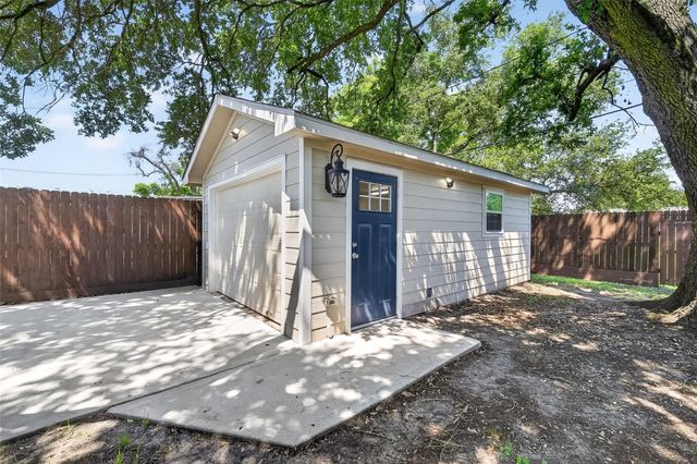 7623 Mchenry Street, Houston, TX 77087