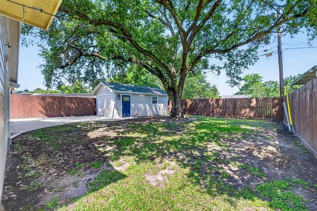 7623 Mchenry Street, Houston, TX 77087
