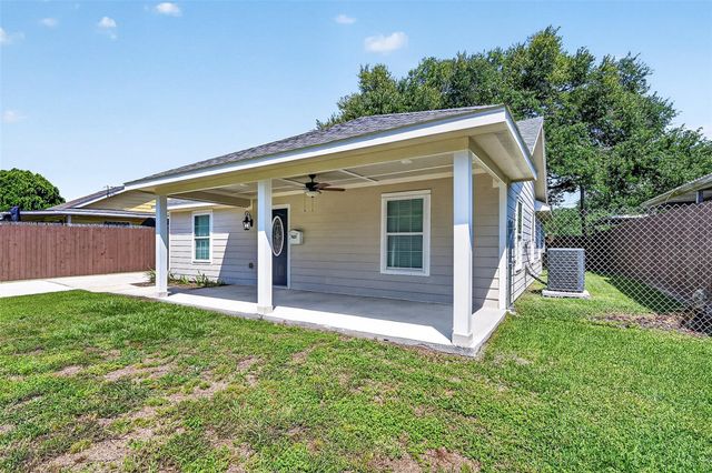 7623 Mchenry Street, Houston, TX 77087