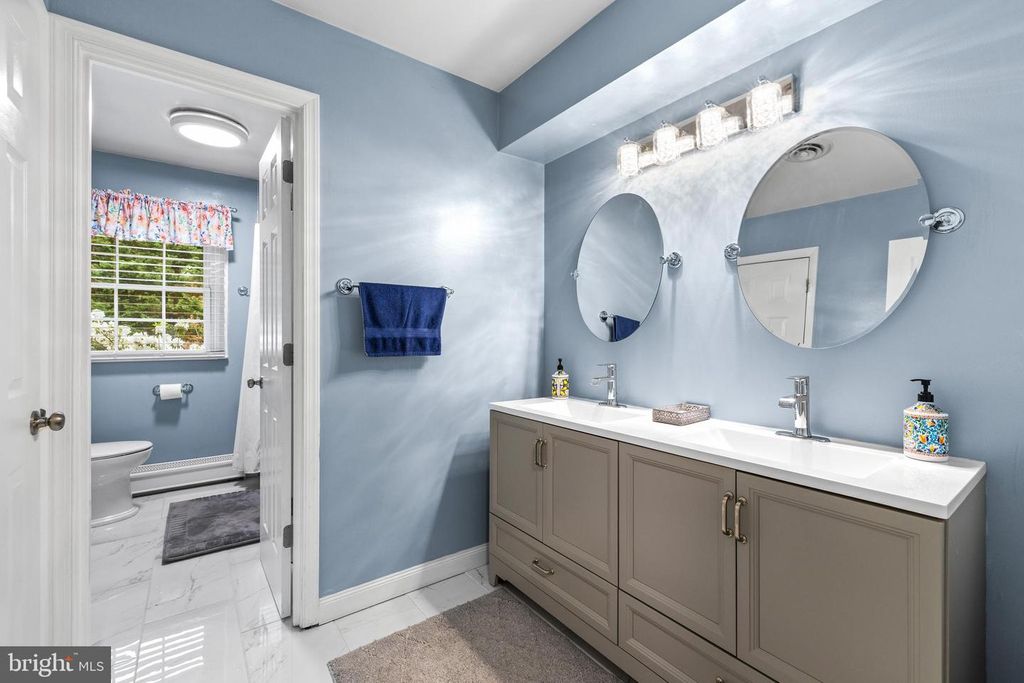 Image 18 of property listing at 3809 SWEET AIR RD, Phoenix, MD 21131