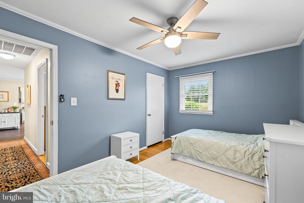 Image 25 of property listing at 3809 SWEET AIR RD, Phoenix, MD 21131