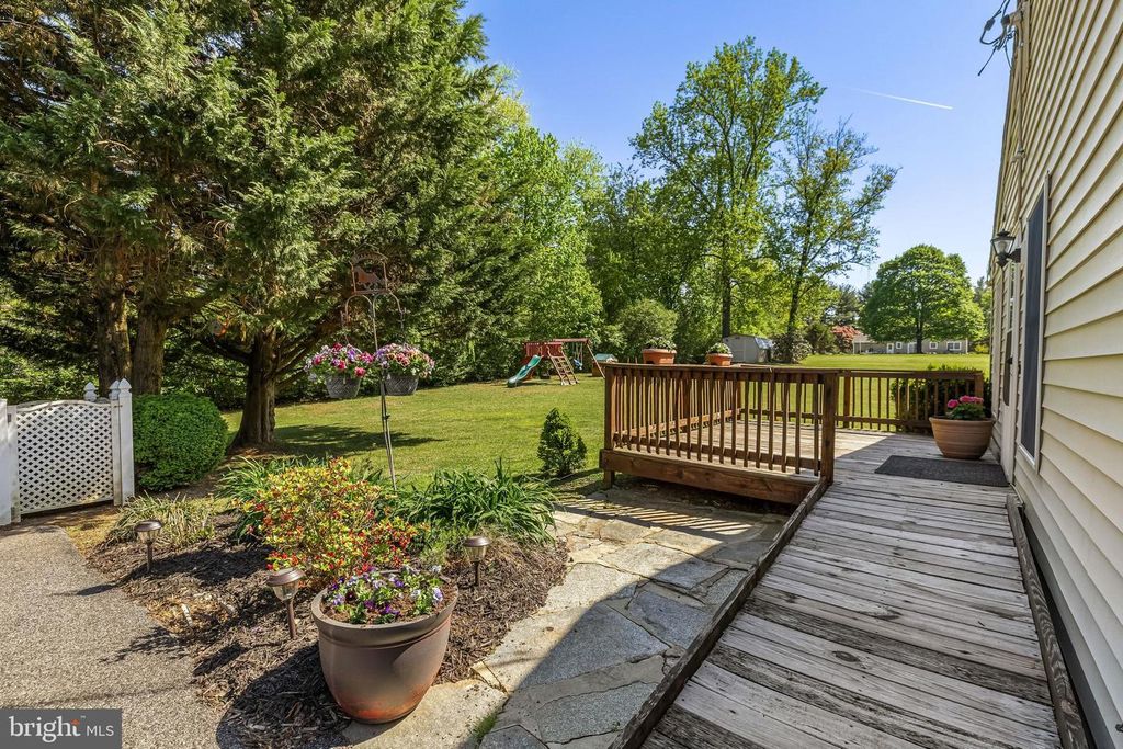 Image 50 of property listing at 3809 SWEET AIR RD, Phoenix, MD 21131