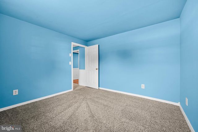 8843 MCKINLEY, Hummelstown, PA 17036