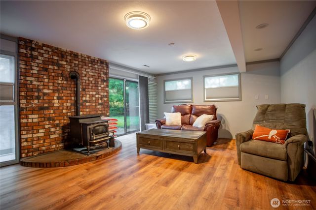 371 Pigeon Springs Road, Onalaska, WA 98570