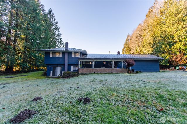 371 Pigeon Springs Road, Onalaska, WA 98570
