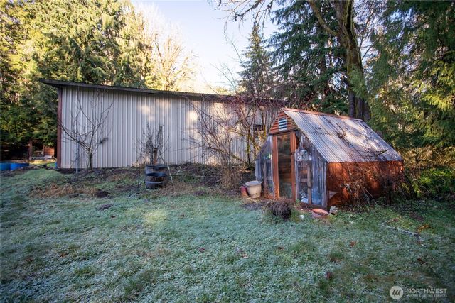 371 Pigeon Springs Road, Onalaska, WA 98570